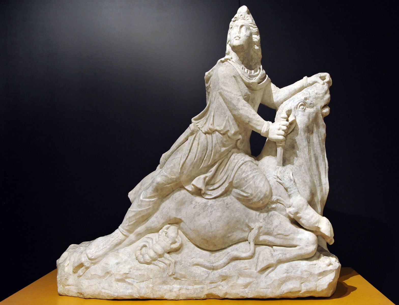 AMOR EN MARMOL BLANCO